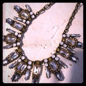 Statement piece necklace